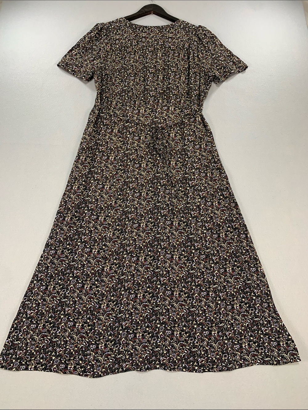 Levi’s Women’s Floral Midi Dress in Black and Brown - V-Neck Short Sleeve